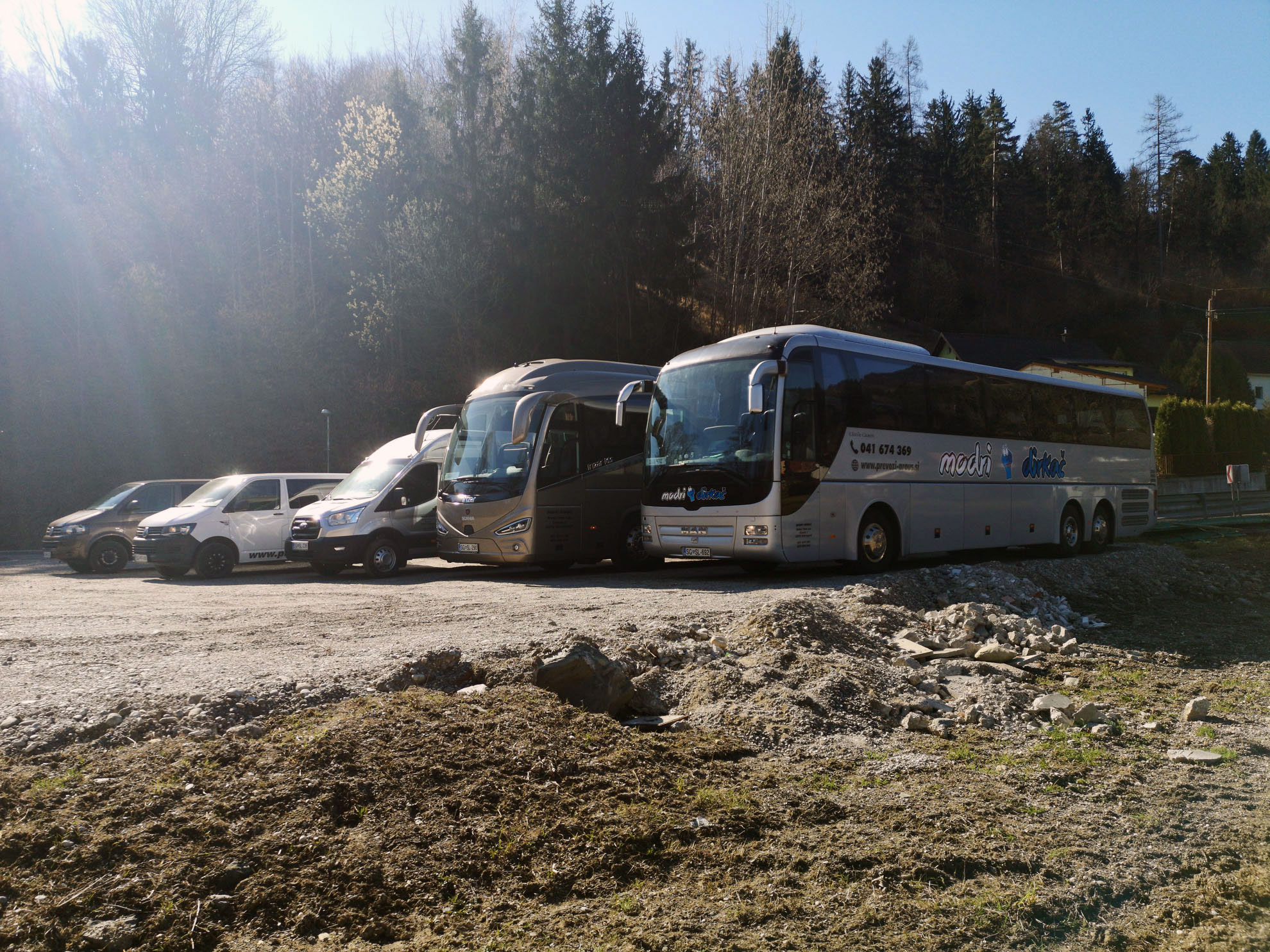 Modri Dirkač – Avtoprevozništvo Arauš Ivan s.p.